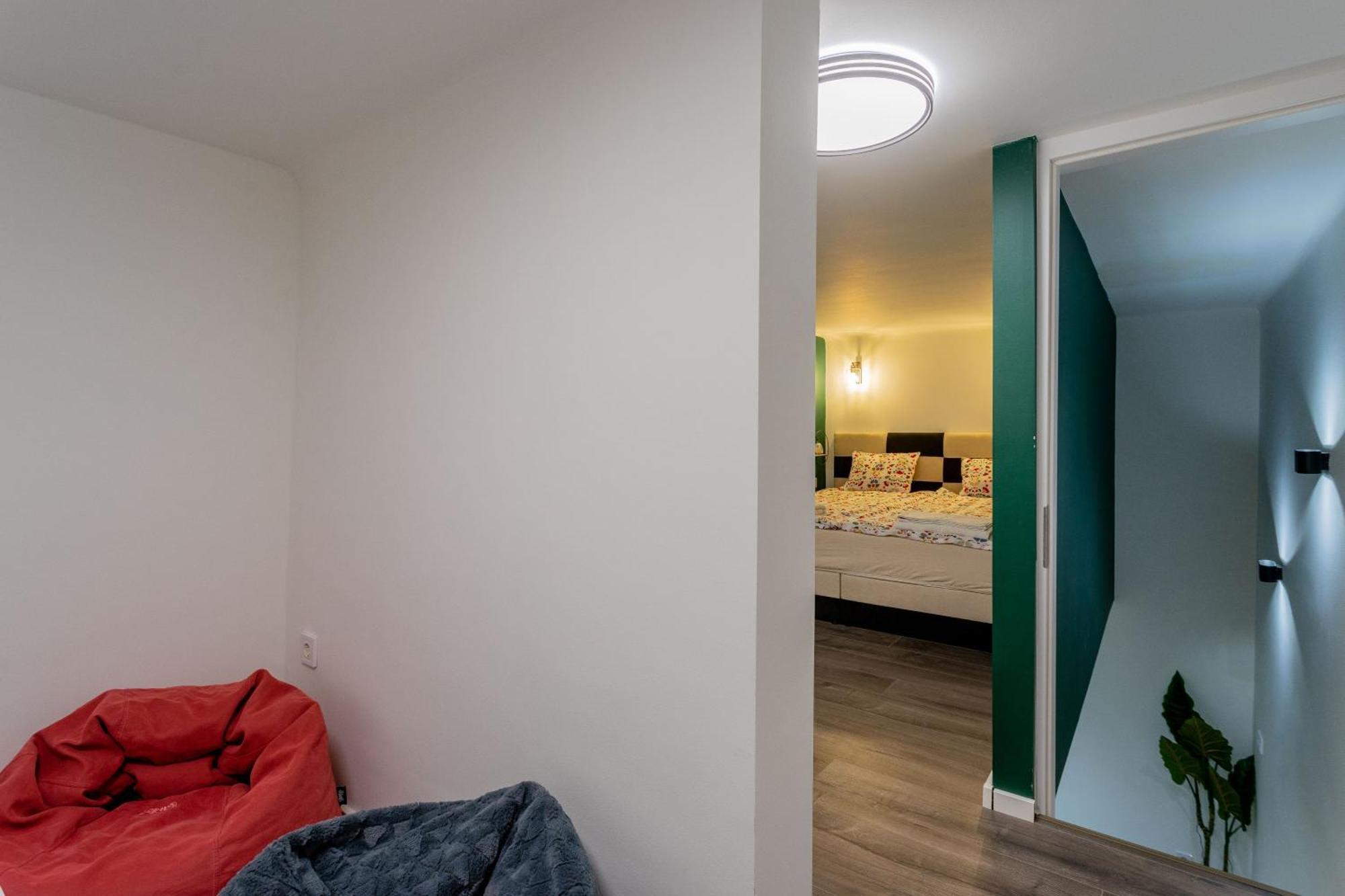 Full Equipment Designed Apartment In The Heart Of Budapest For 4 People Exterior foto